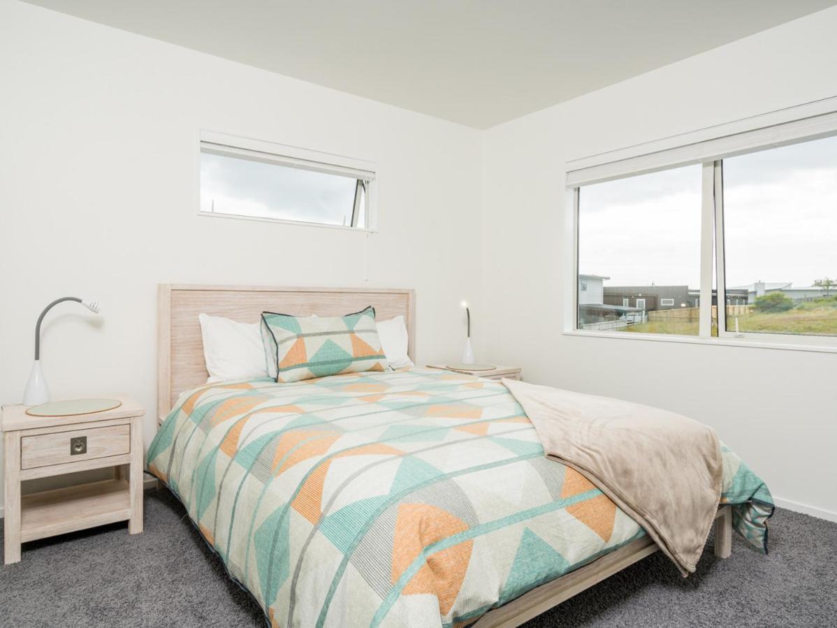 Ruakaka Sands - Ruakaka Holiday Home Екстер'єр фото